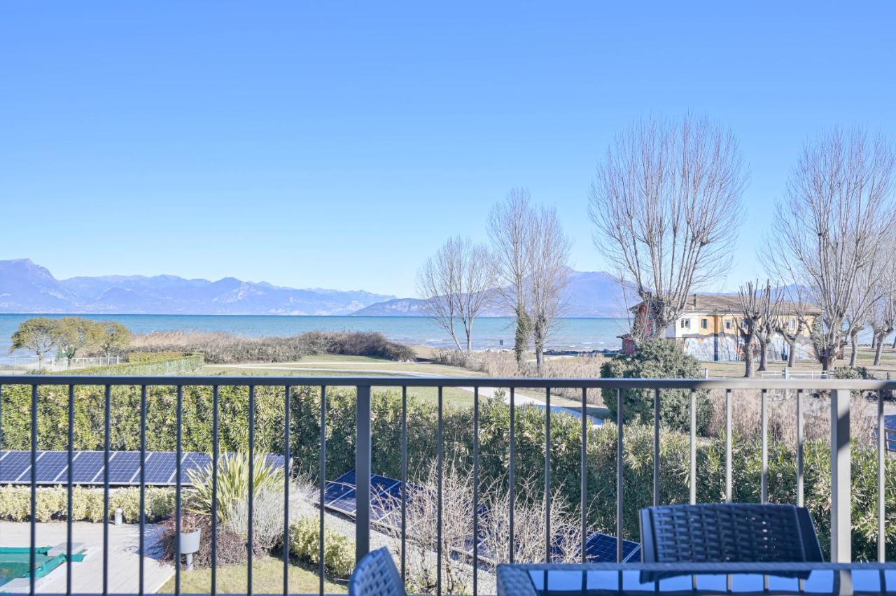 Villa Onofria Sirmione Buitenkant foto